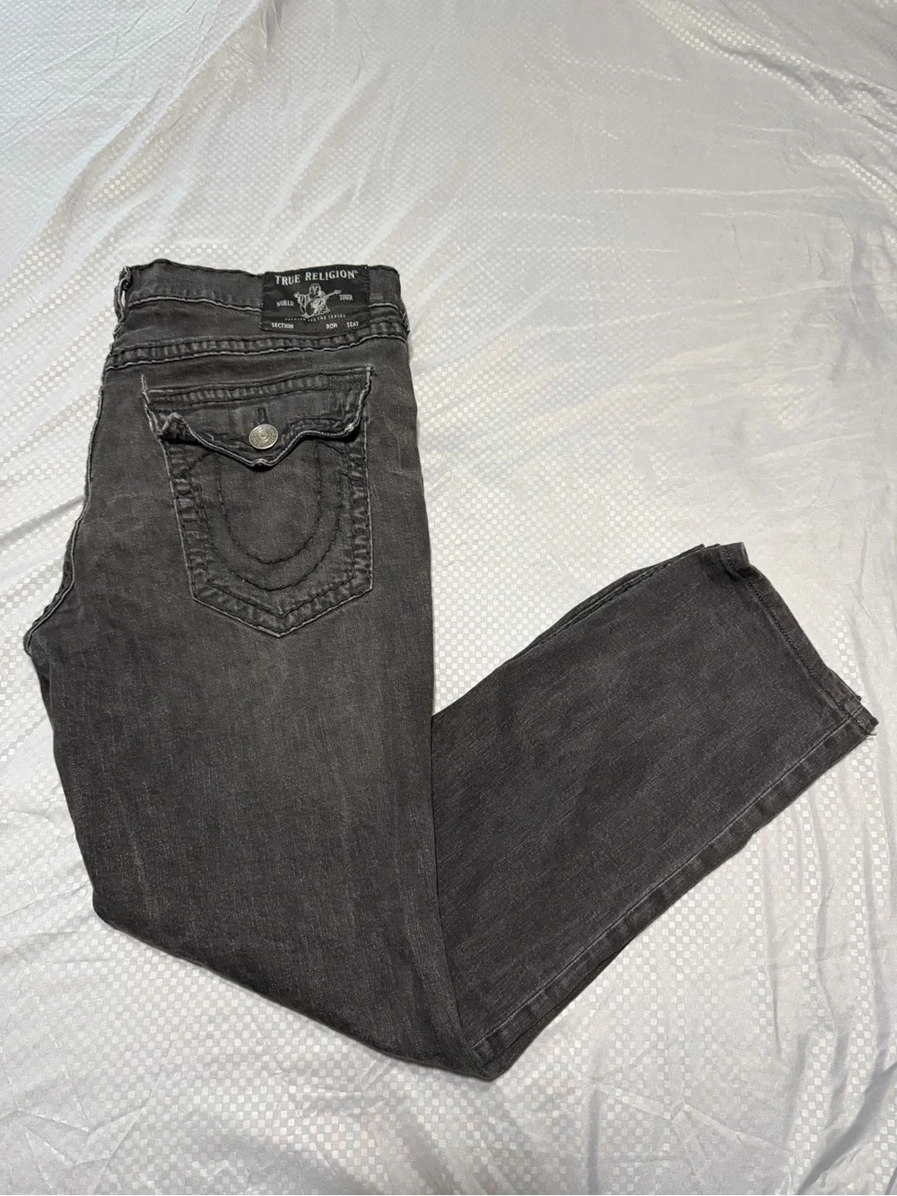 Size 40 True Religion Geno Relaxed slim Jeans